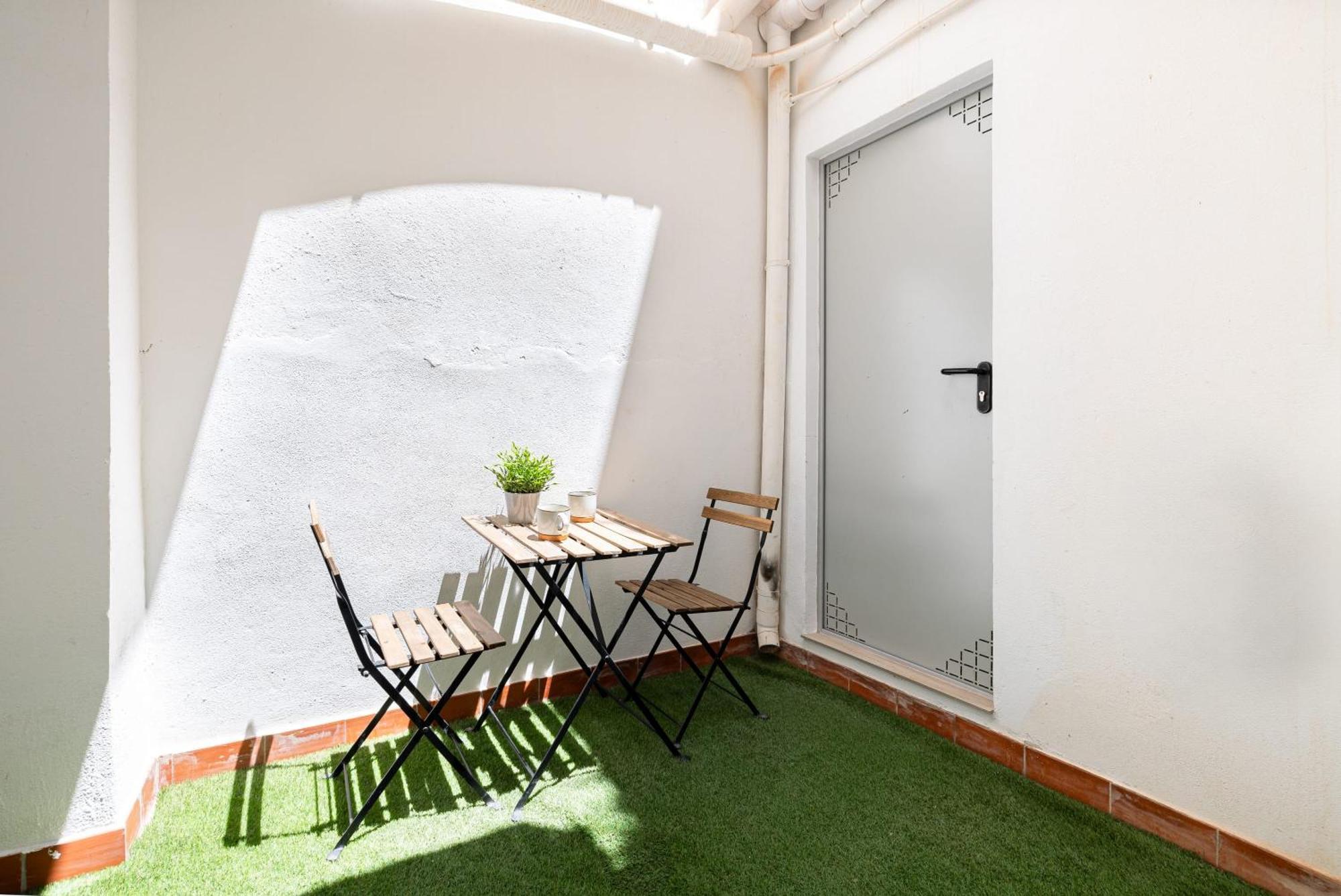 Cozy Apartment In The Heart Of Málaga Extérieur photo